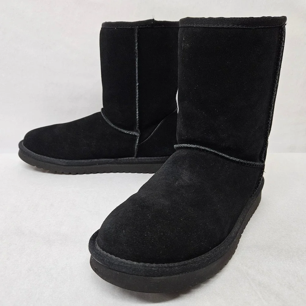 Koolaburra Women's Koola Short Faux Fur Lined Suede Boots 1017090‎ Black Sz 9
